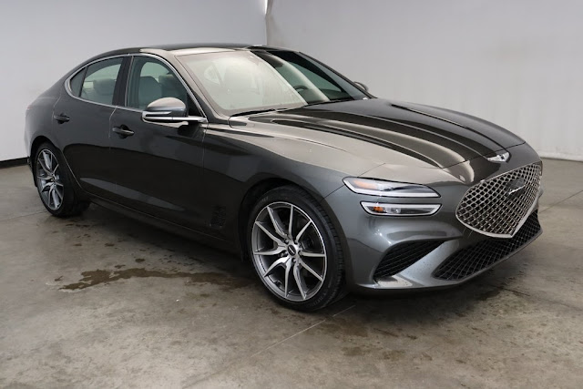 2023 Genesis G70 2.0T