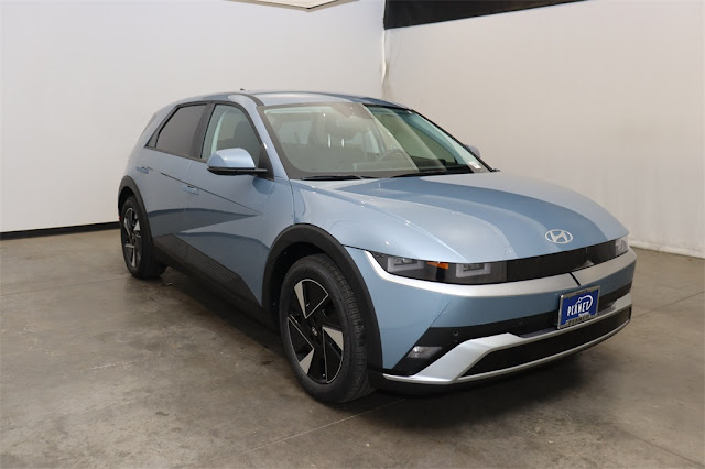 2025 Hyundai IONIQ 5 SE
