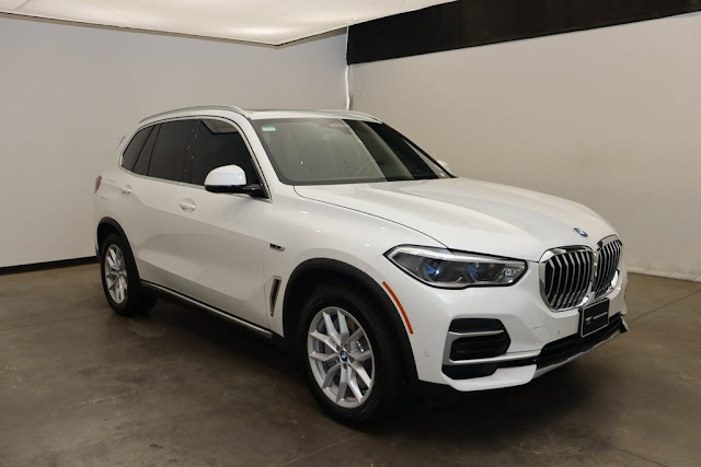 2022 BMW X5 xDrive45e