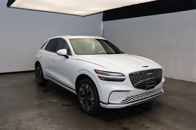 2026 Genesis Electrified GV70 Advanced