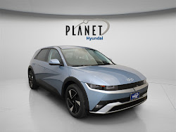 2025 Hyundai IONIQ 5 SE