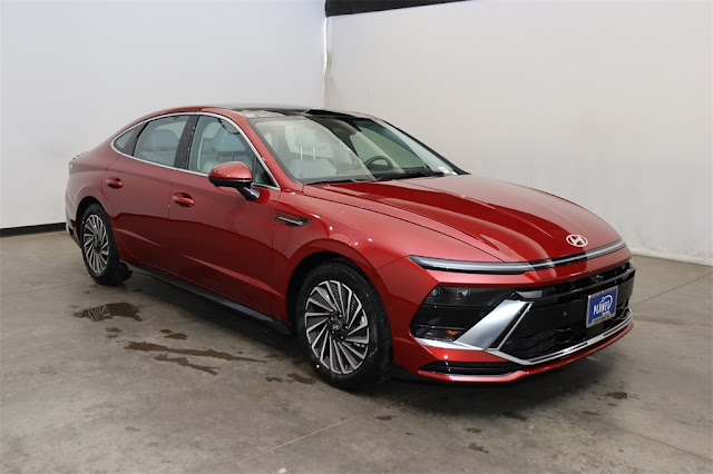 2025 Hyundai Sonata Hybrid Limited
