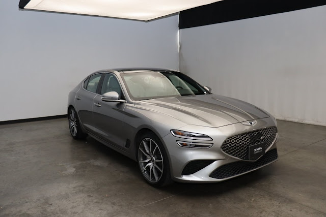 2022 Genesis G70 2.0T