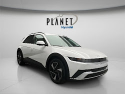 2025 Hyundai IONIQ 5 SEL