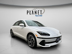 2025 Hyundai IONIQ 6 SEL