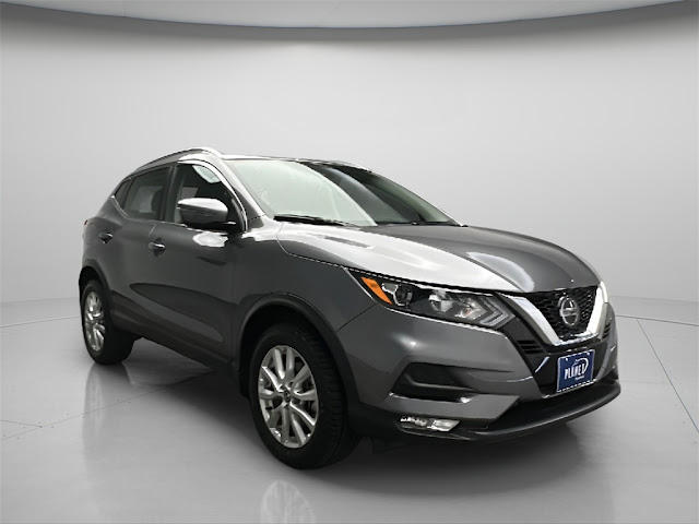 2021 Nissan Rogue Sport SV
