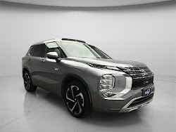 2023 Mitsubishi Outlander PHEV SEL