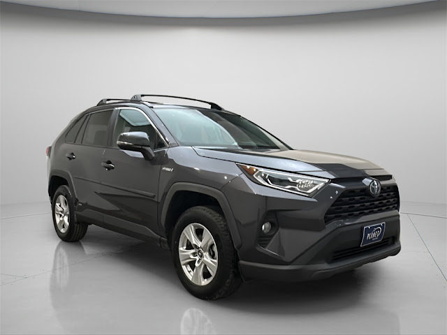 2019 Toyota RAV4 Hybrid XLE