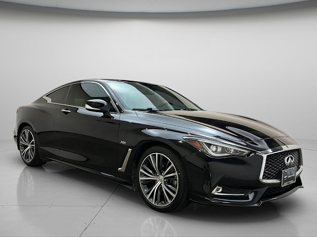 2017 INFINITI Q60 2.0t Premium
