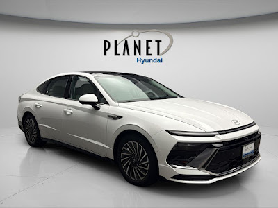 2025 Hyundai Sonata Hybrid