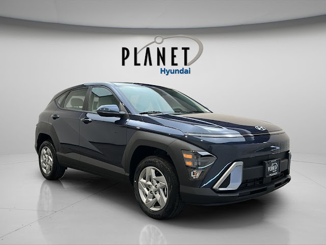 2027 Hyundai Kona SE