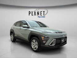 2027 Hyundai Kona SE
