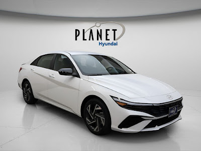 2025 Hyundai Elantra Hybrid