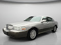 2003 Lincoln Town Car Signature