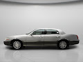 2003 Lincoln Town Car Signature