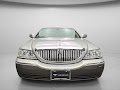 2003 Lincoln Town Car Signature