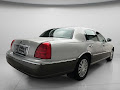 2003 Lincoln Town Car Signature
